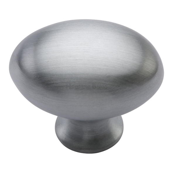 C114 32-SC • 32 x 15 x 28mm • Satin Chrome • Heritage Brass Oval Cabinet Knob